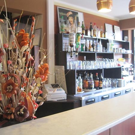 Hotel Restaurant Rive Gauche Bessines-sur-Gartempe Eksteriør billede