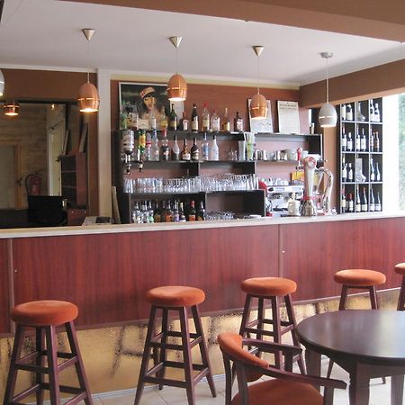 Hotel Restaurant Rive Gauche Bessines-sur-Gartempe Eksteriør billede