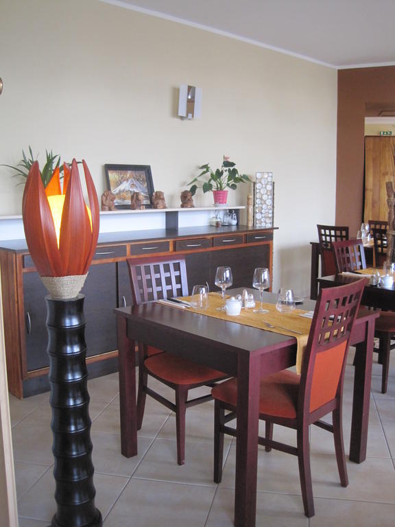Hotel Restaurant Rive Gauche Bessines-sur-Gartempe Eksteriør billede