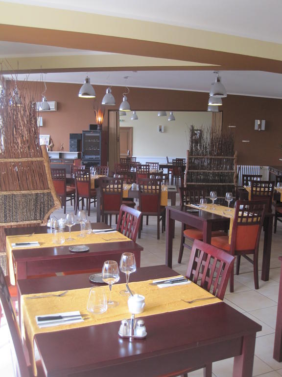 Hotel Restaurant Rive Gauche Bessines-sur-Gartempe Eksteriør billede