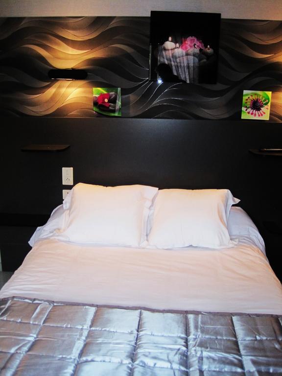 Hotel Restaurant Rive Gauche Bessines-sur-Gartempe Eksteriør billede