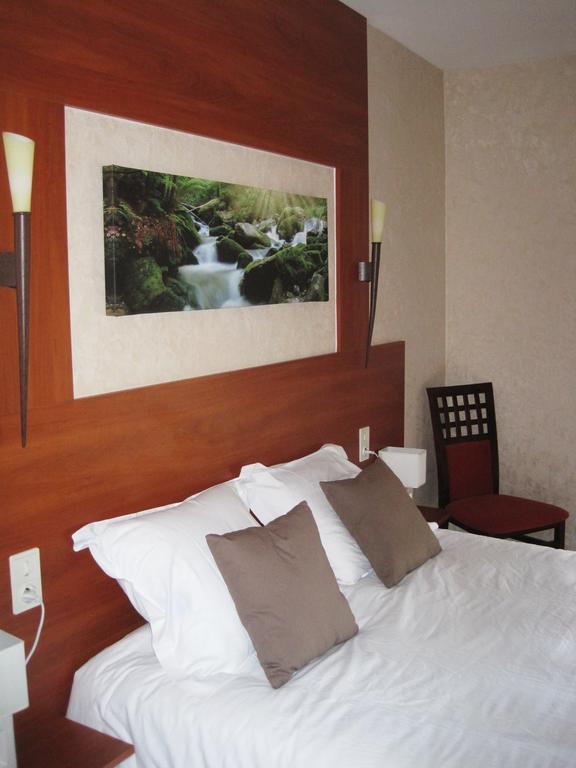 Hotel Restaurant Rive Gauche Bessines-sur-Gartempe Eksteriør billede